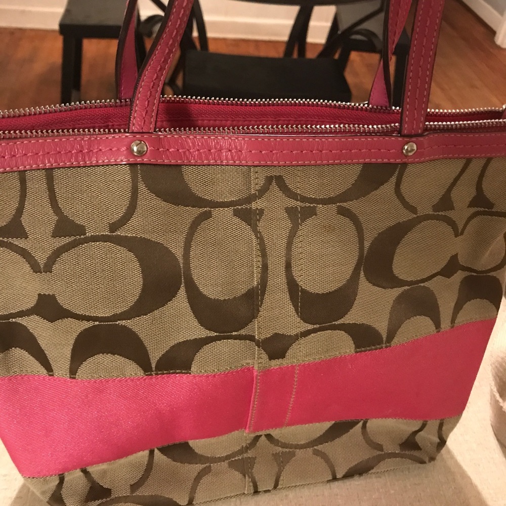 Coach handbag